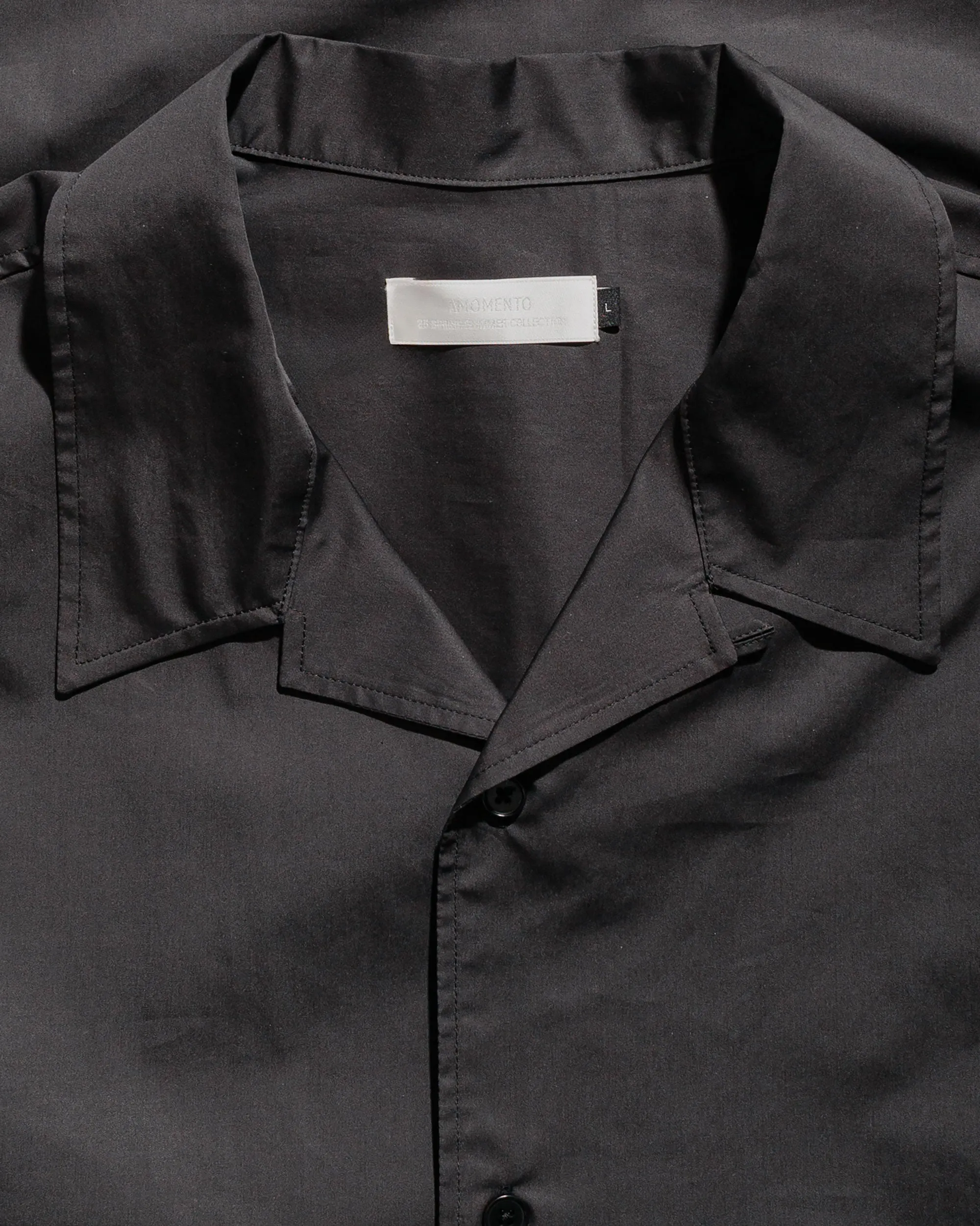Amomento Open Collar Shirts Black