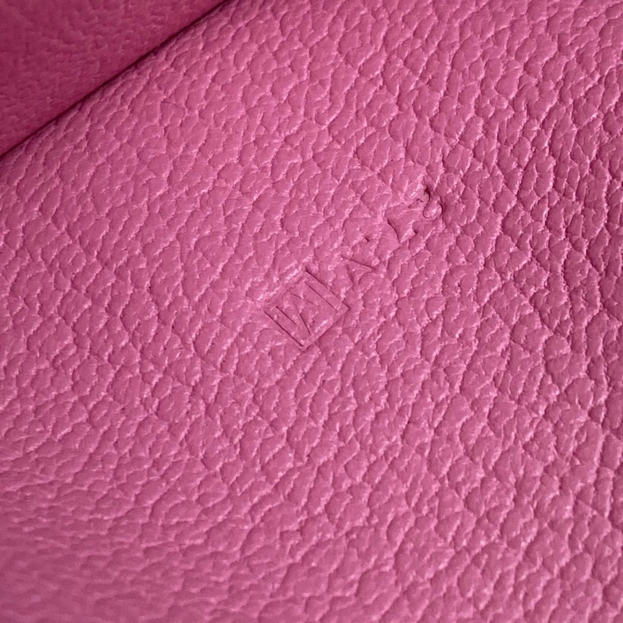 Herms Barn Pink Leather Accessories