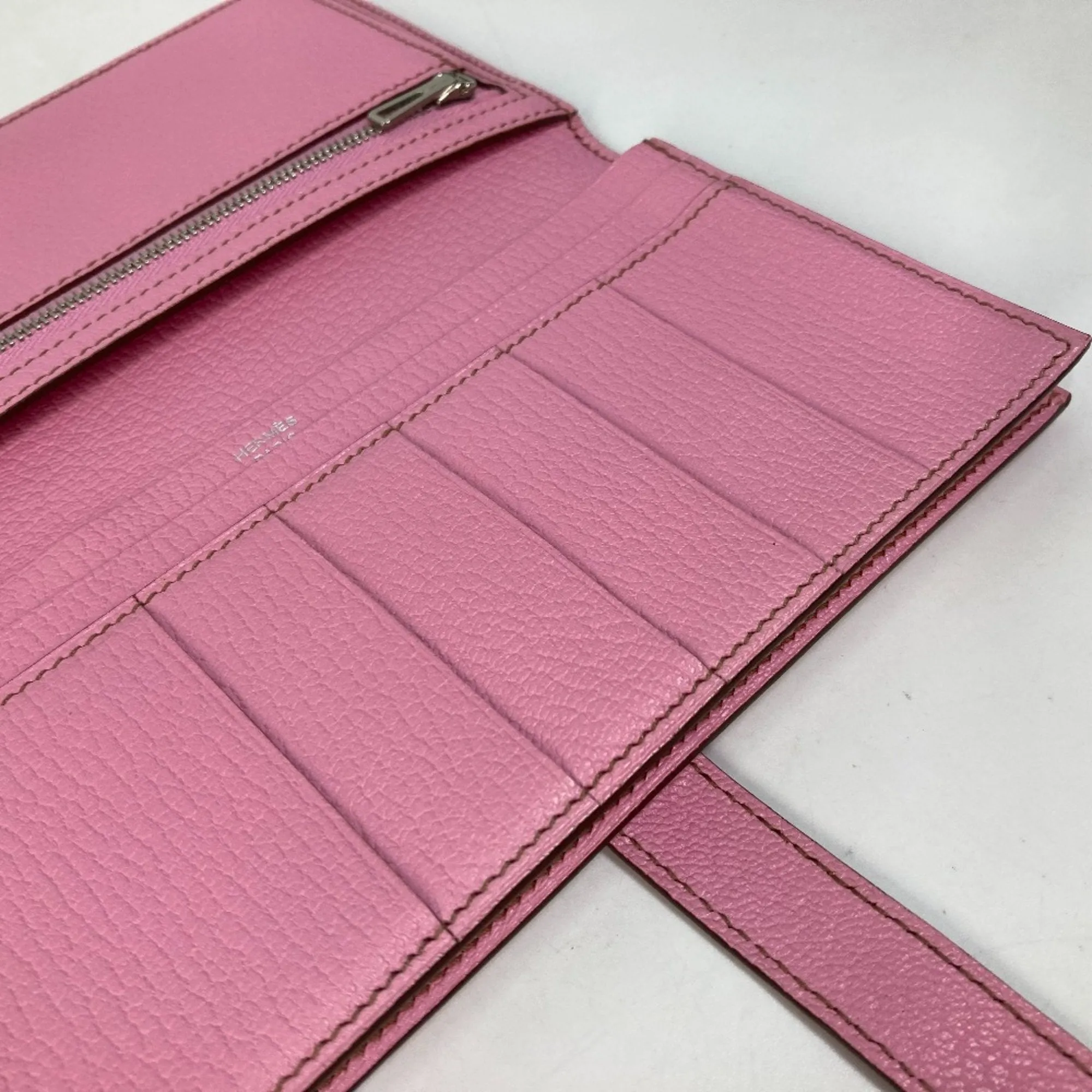Herms Barn Pink Leather Accessories