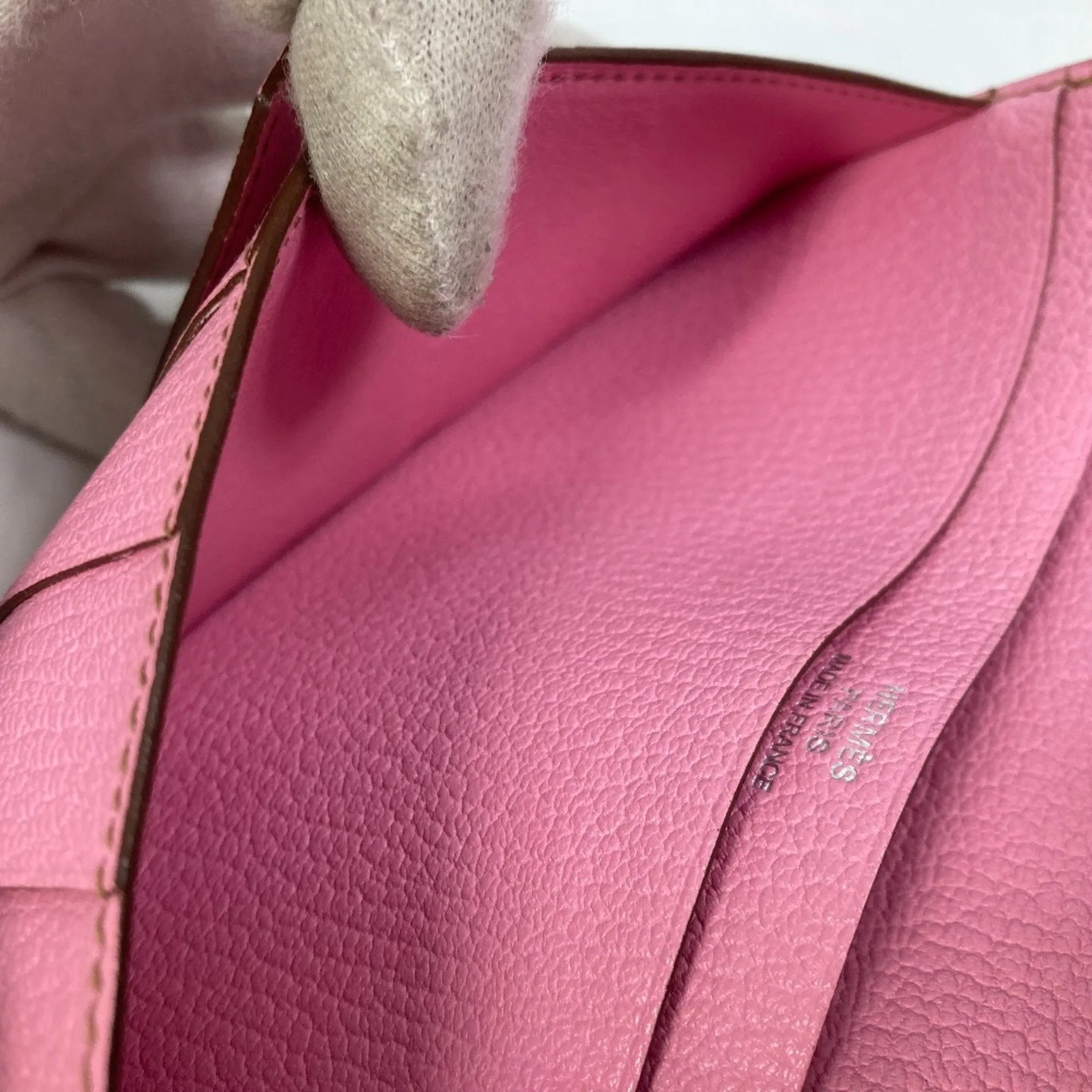 Herms Barn Pink Leather Accessories