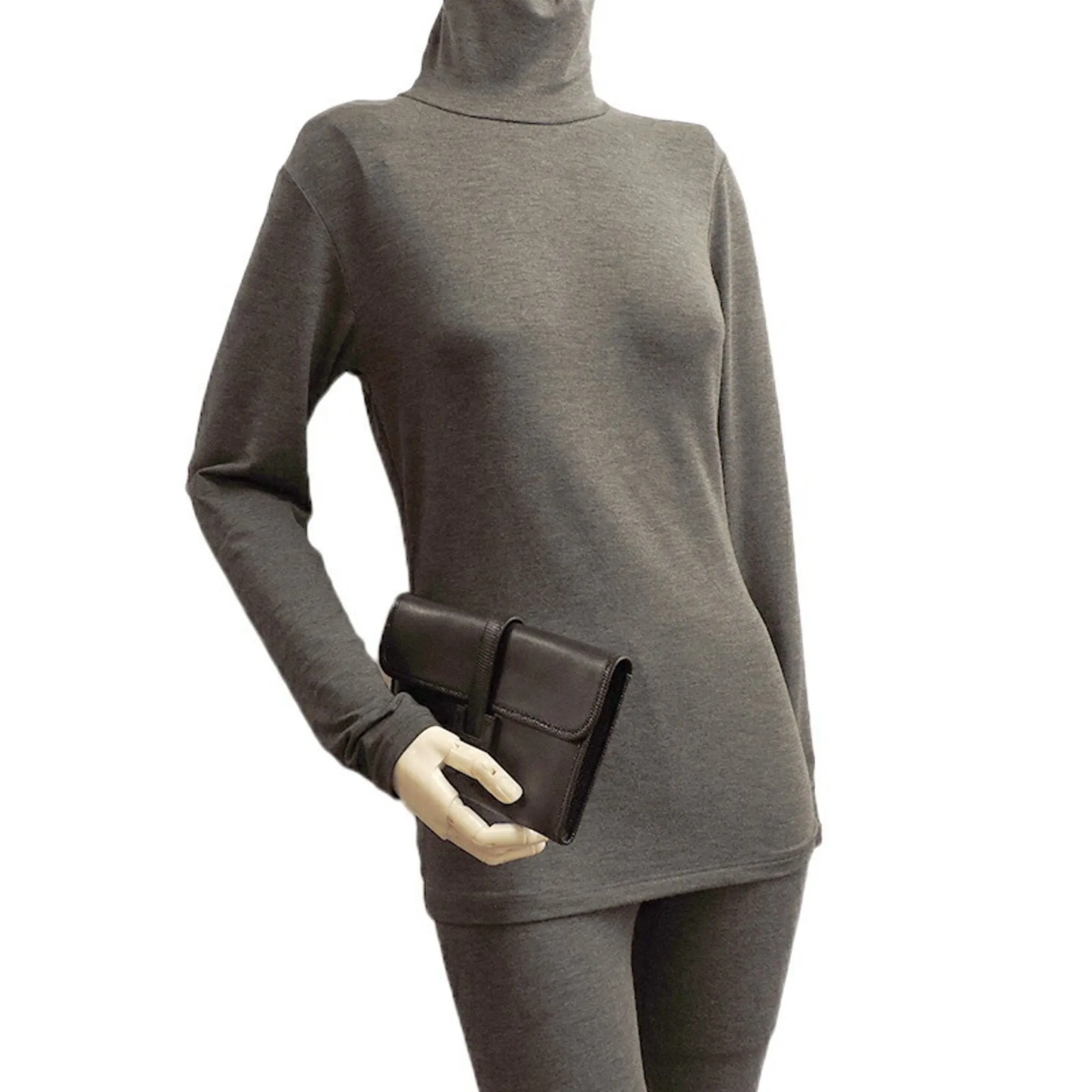 Herms -- Black Leather Accessories