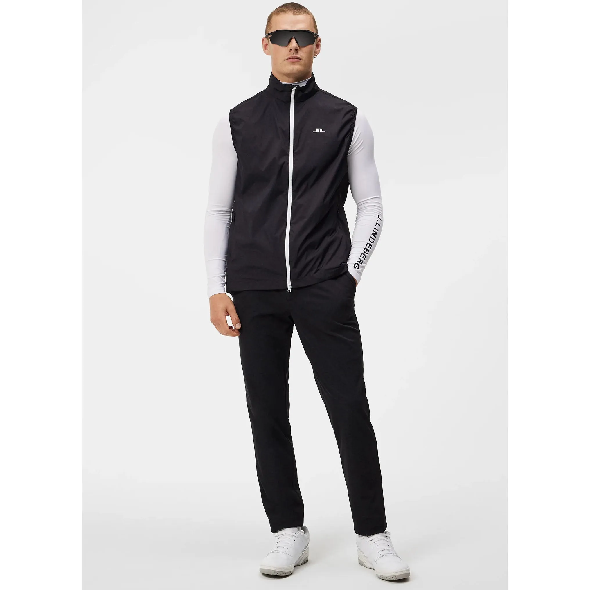 J.Lindeberg Ash Light Packable Golf Vest- Black