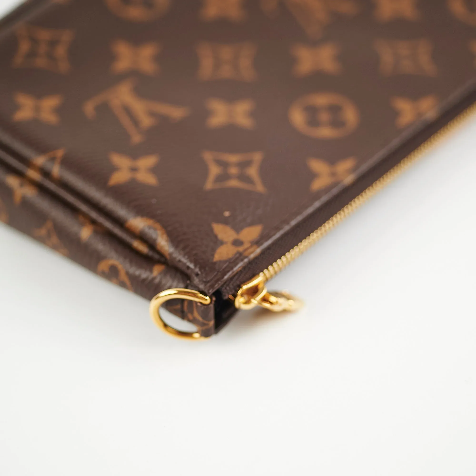 Louis Vuitton Multi Pochette Accessories